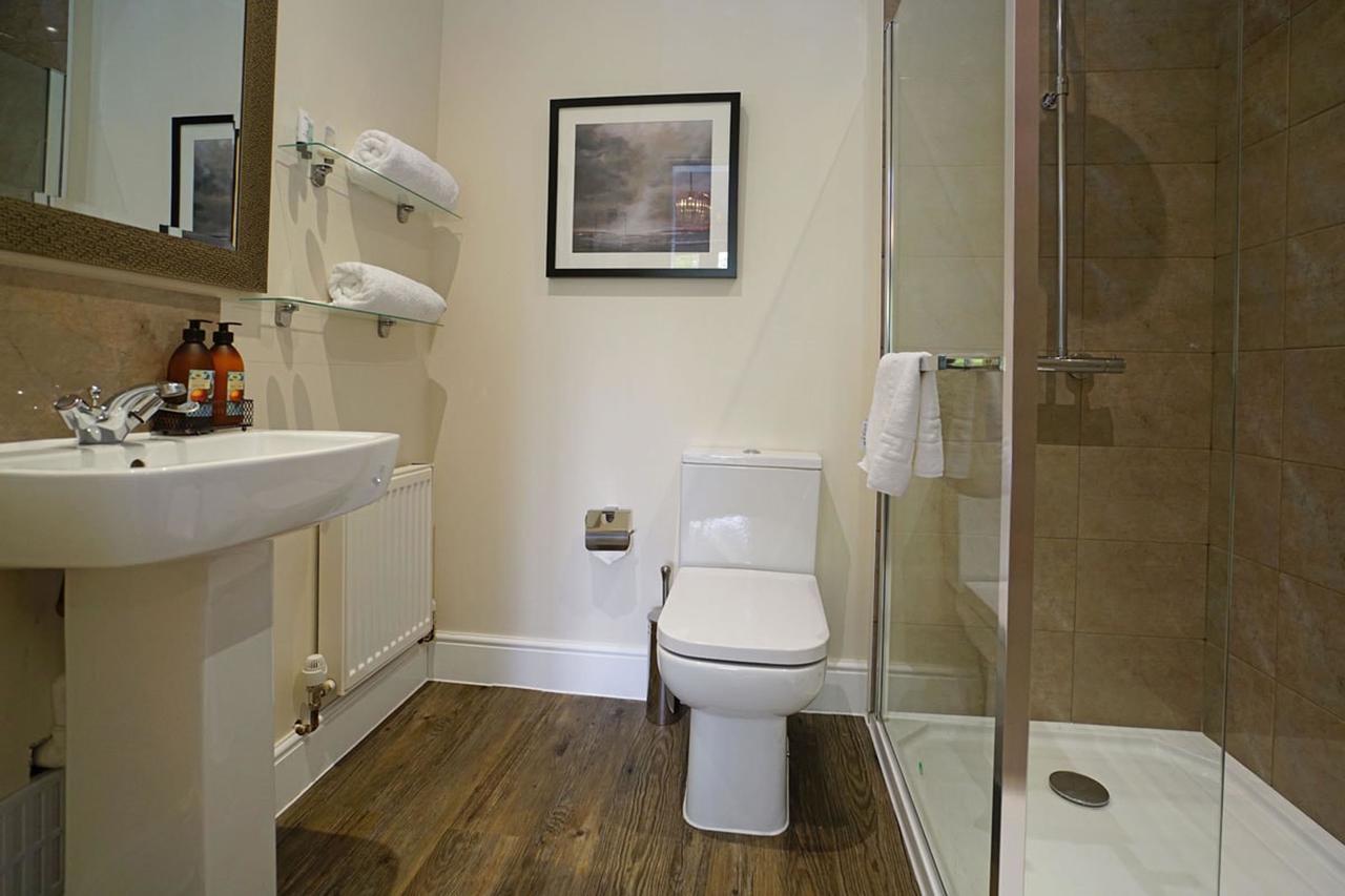 Greyhound Hever エデンブリッジ 部屋 写真